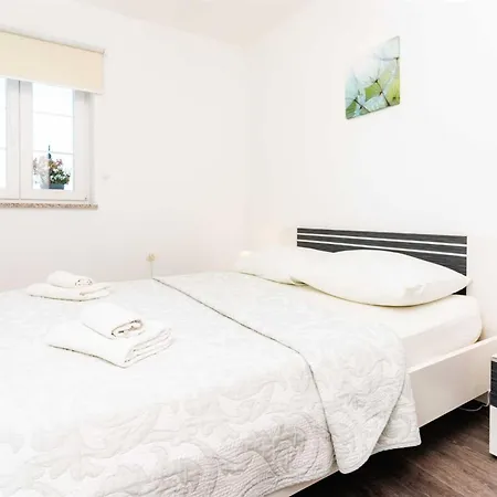 Villa Mediteran With Private Pool