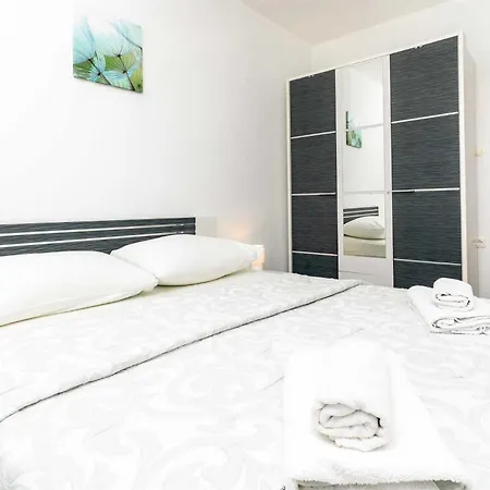 Villa Mediteran With Private Pool