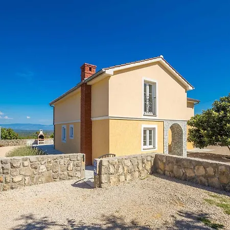 Mediteran With Private Pool Вилла *