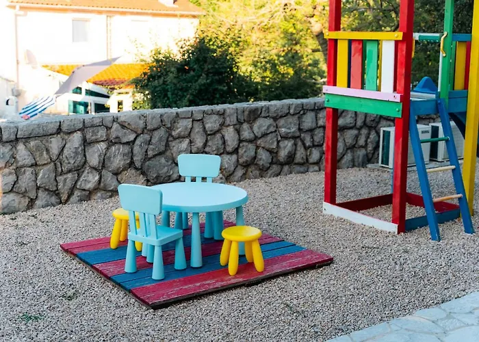 Mediteran With Private Pool Вилла