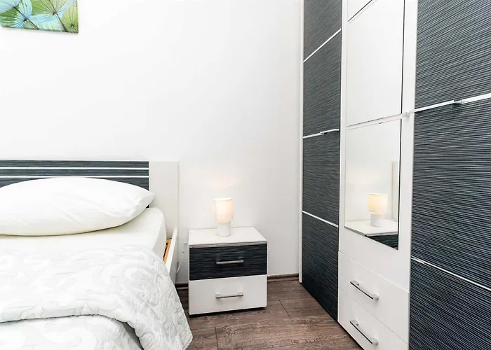 Вилла Mediteran With Private Pool Vrh (Krk)