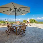 Mediteran With Private Pool Villa *