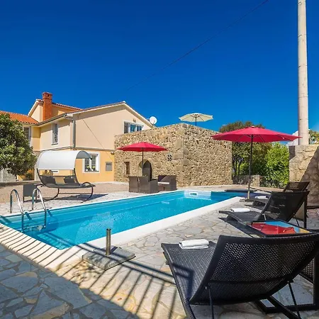 Mediteran With Private Pool