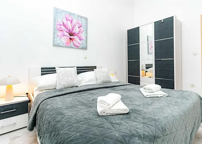 Βίλα Mediteran With Private Pool Vrh (Krk)
