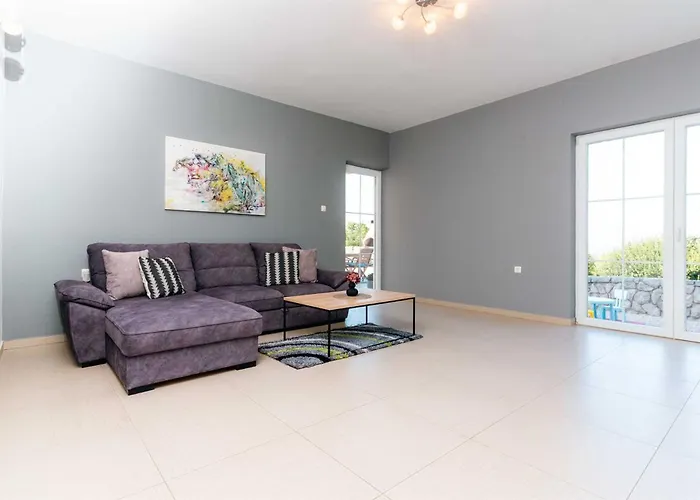 Βίλα Mediteran With Private Pool *